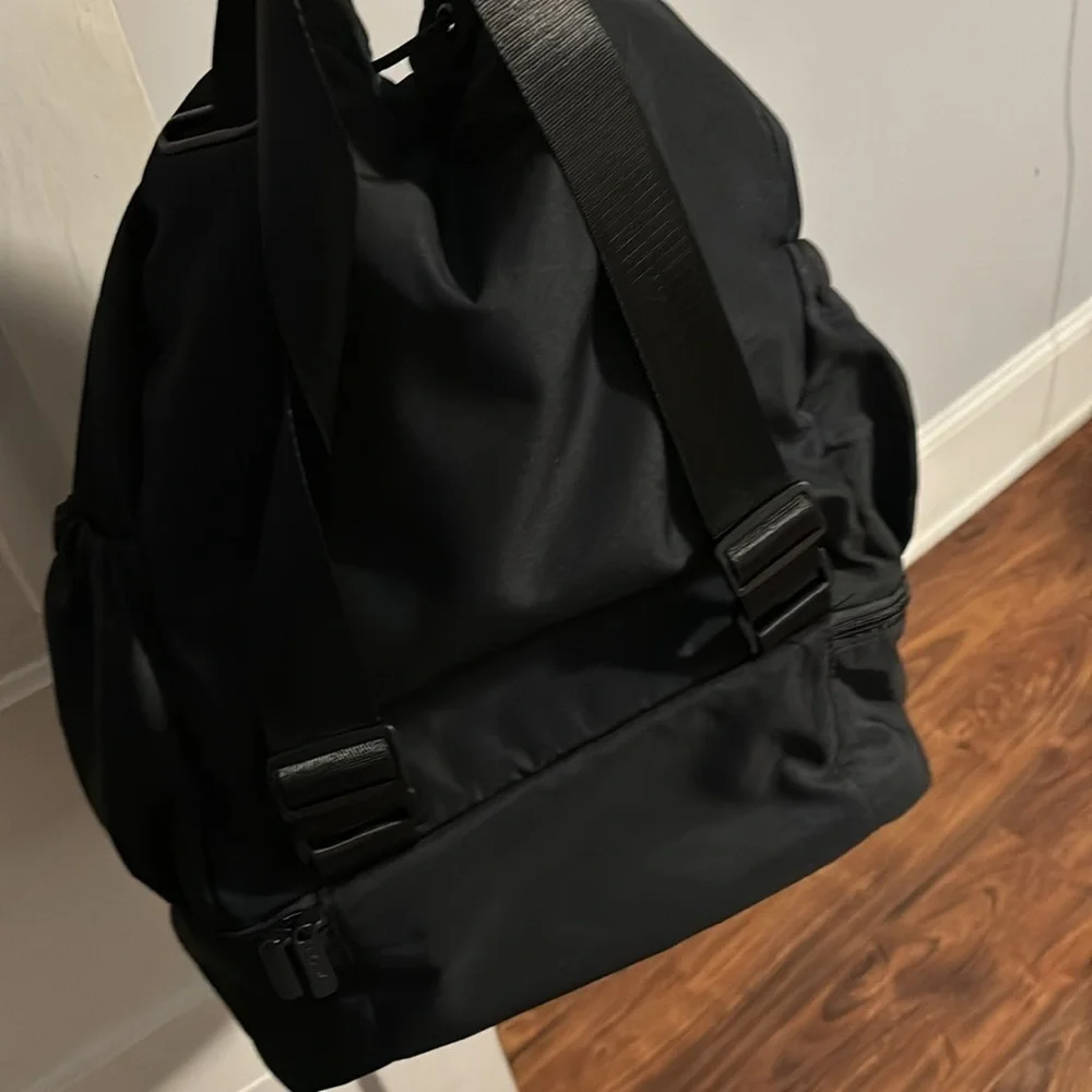 Beyond Yoga Backpackk